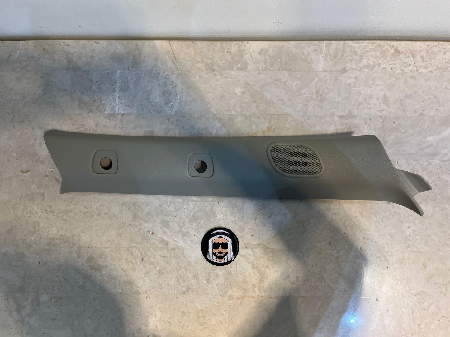A-Pillar Right Trim with Tweeter Cover - Nissan Patrol Y61 GU VTC