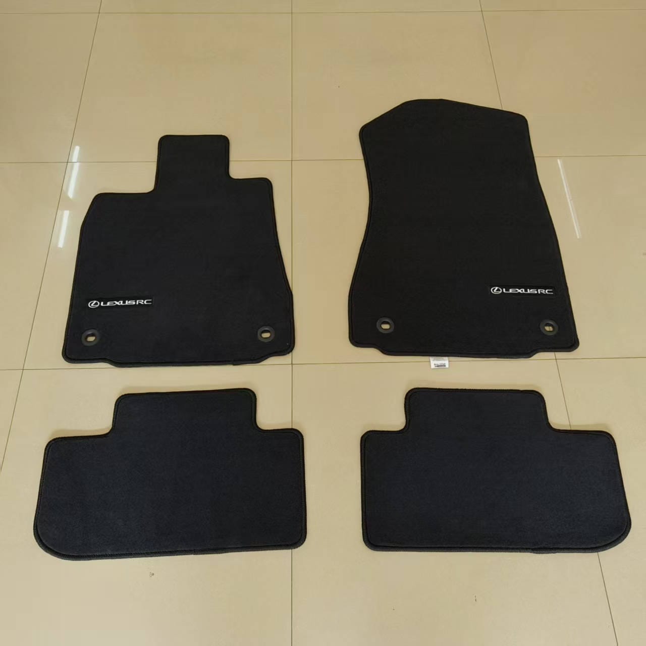 Lexus RC 2015+ RWD Black Luxury Floor Mats