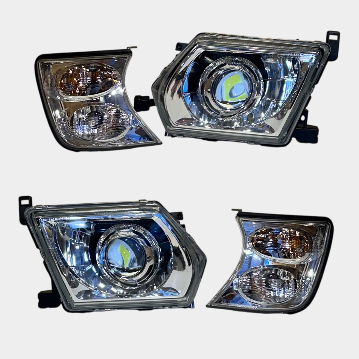 Bi-LED Chrome Projector Headlights for Nissan Patrol SAFARI Y61 (1998-2004)