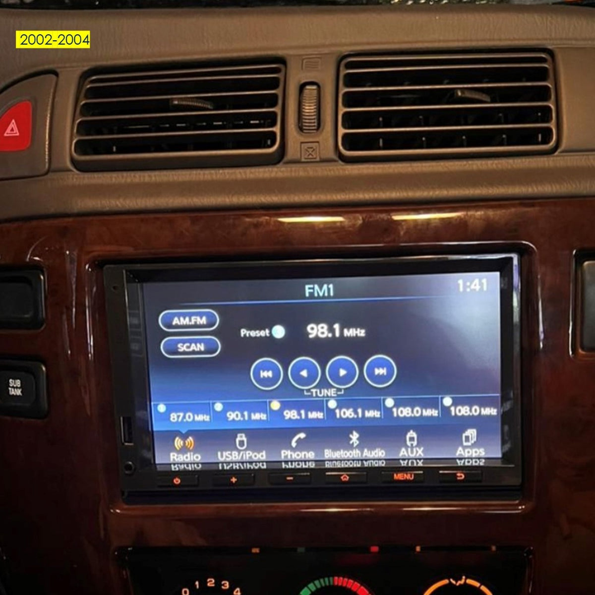 Safari Front Screen with Apple CarPlay Nissan Patrol Y61 VTC GU